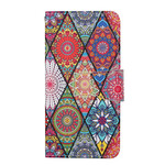 Housse iPhone 13 Pro Patchwork avec Lanière Housse iPhone 13 Pro Patchwork avec Lanière