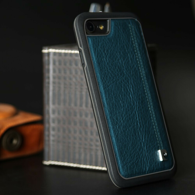 Coque iPhone SE 2 / 8 / 7 Cuir Pierre Cardin Coque iPhone SE 2 / 8 / 7 Cuir Pierre Cardin