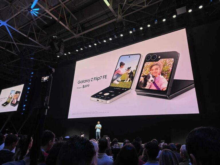 Conférence Z Flip 7 FE